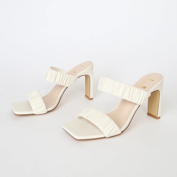 Off White High Heel Sandals - Picture 3 of 8